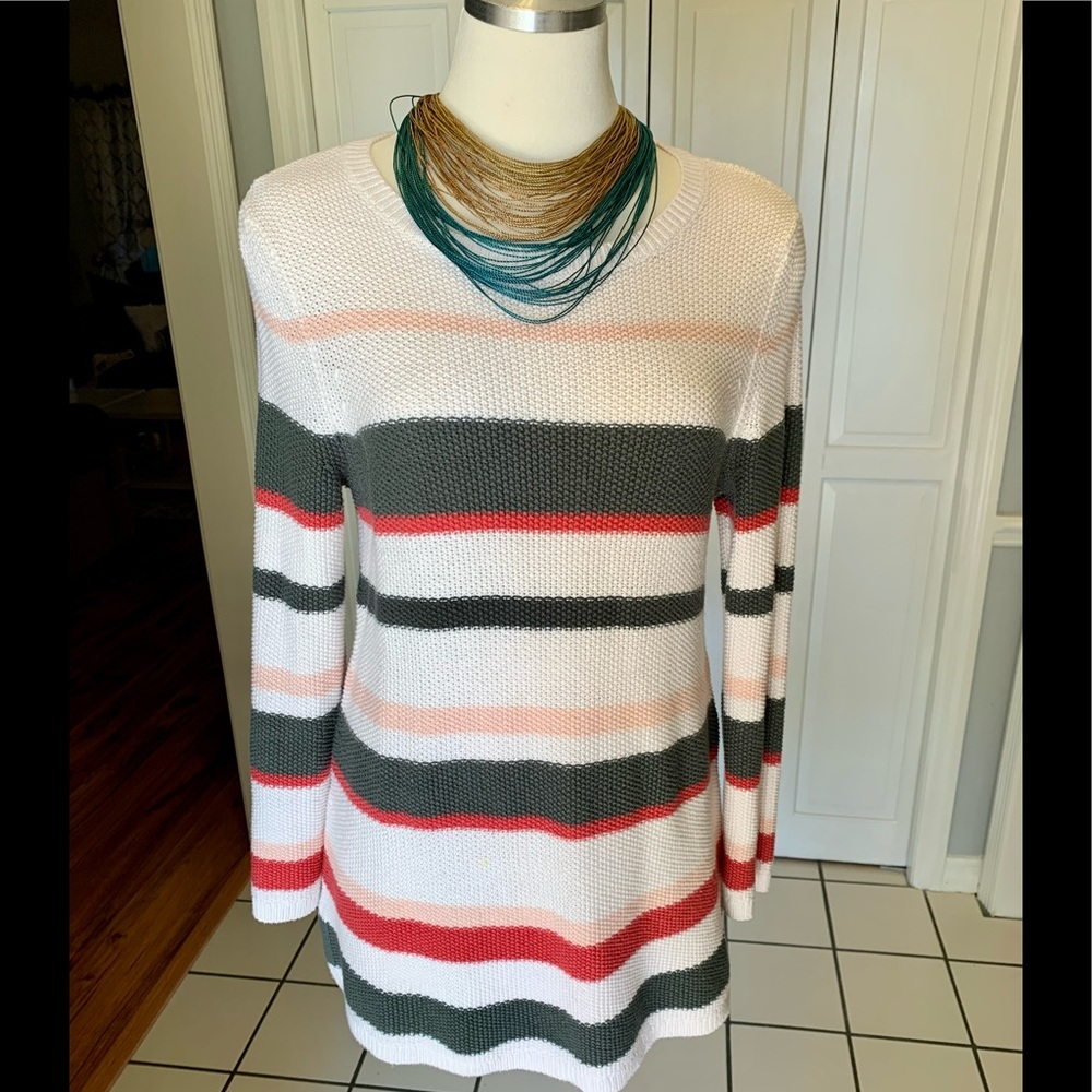 🌟LOFT stripes sweater